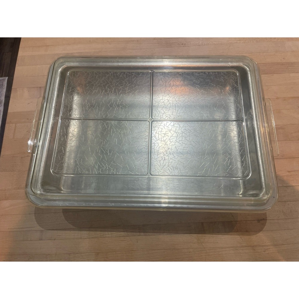 Vintage REMA AirBake Insulated Aluminum 13x9 Cake Pan with Original Clear Lid